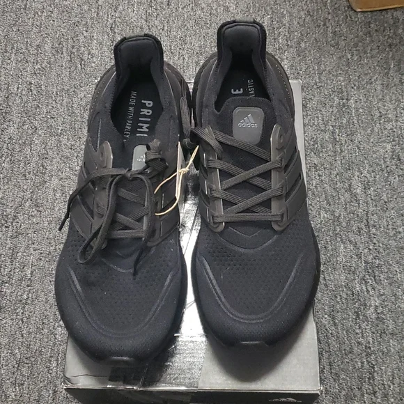 adidas | Shoes | Adidas Ultraboost 2w Size 9 Style Fz 2762 | Poshmark